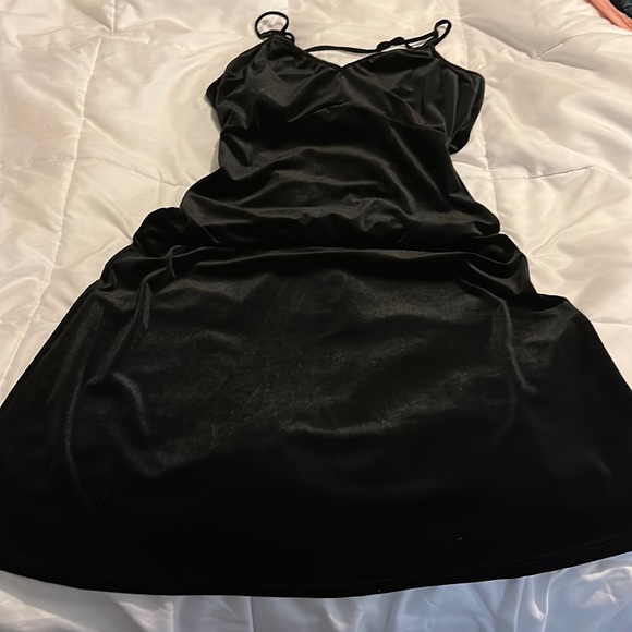 Avec Les Filles Stretch Velvet Bodycon Dress - Picture 1 of 5